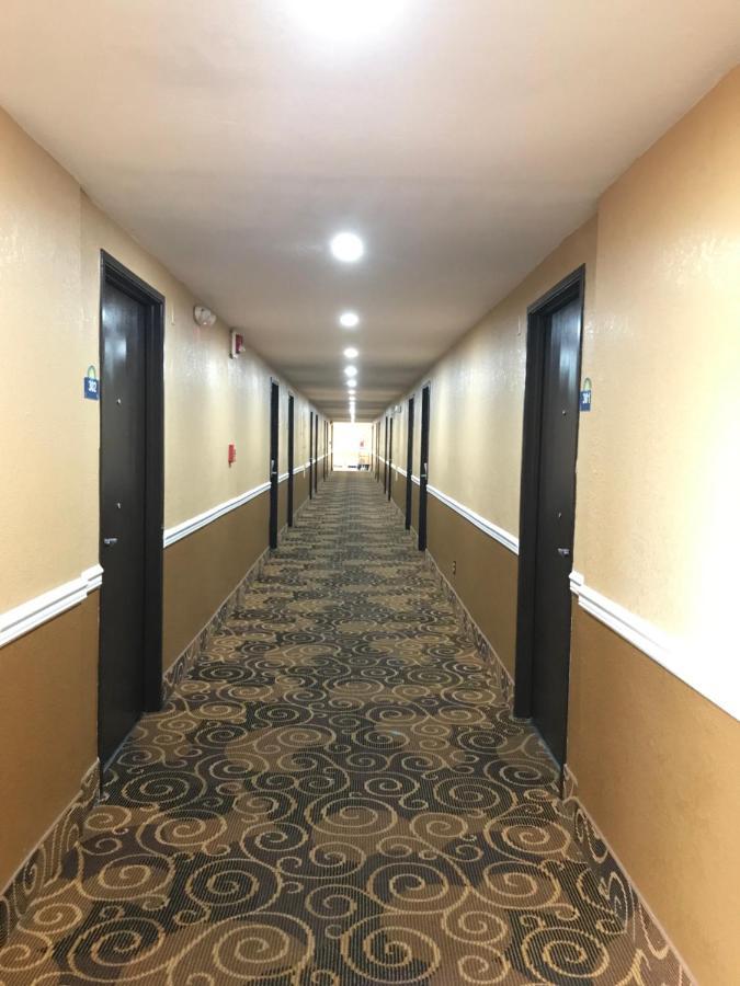 Days Inn By Wyndham Joplin Eksteriør billede