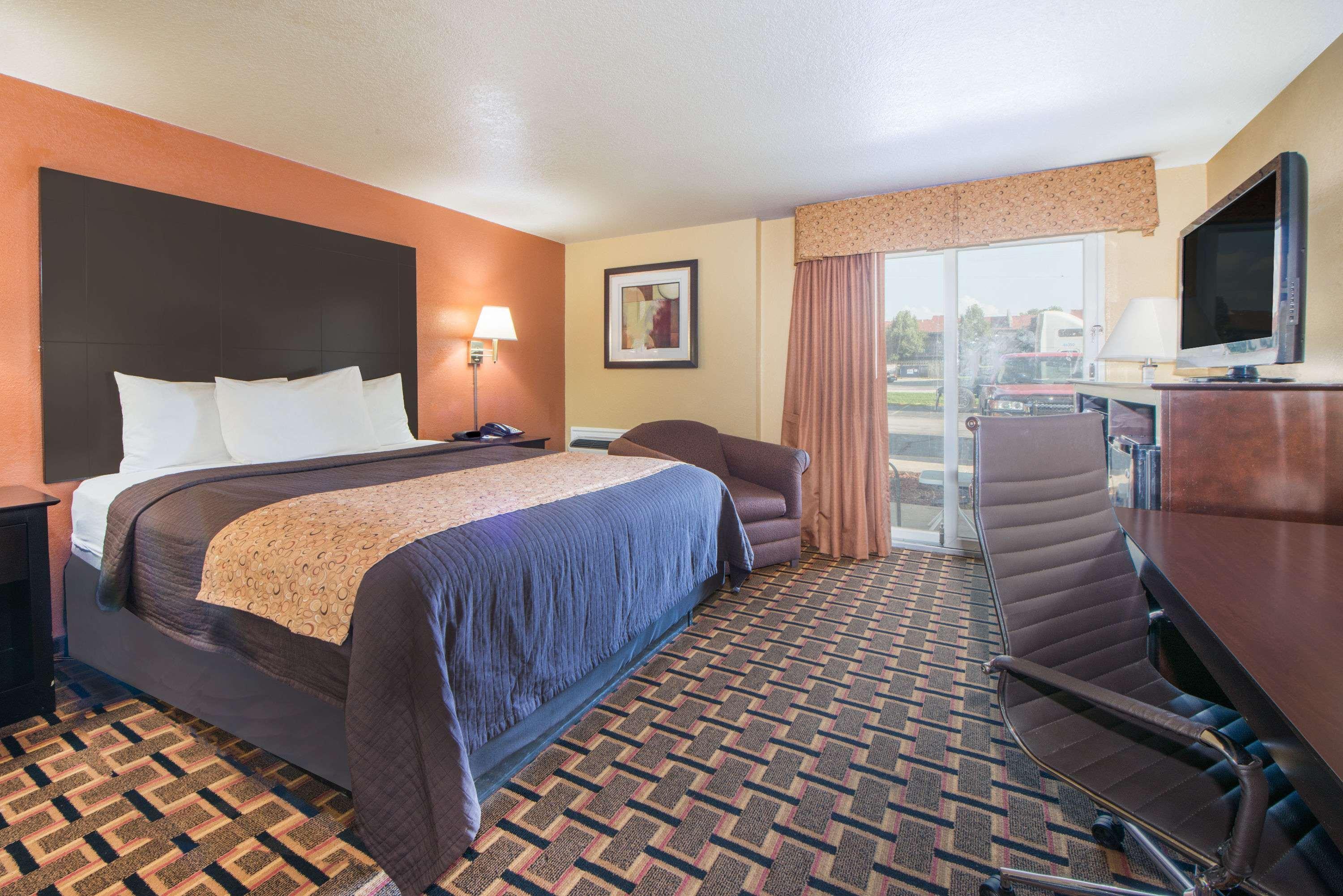 Days Inn By Wyndham Joplin Eksteriør billede