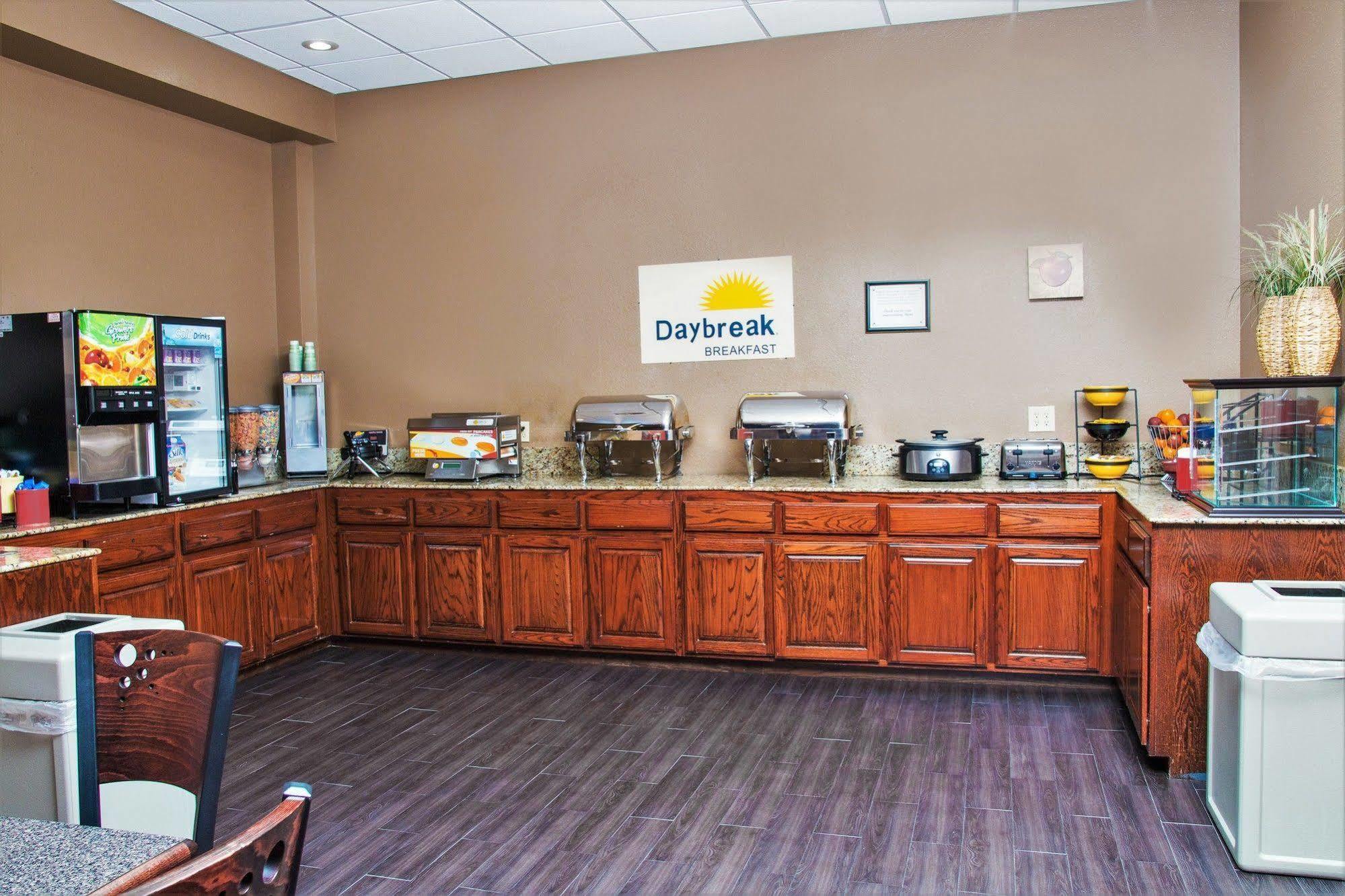 Days Inn By Wyndham Joplin Eksteriør billede